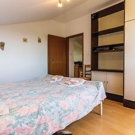 Apartment Columbella *